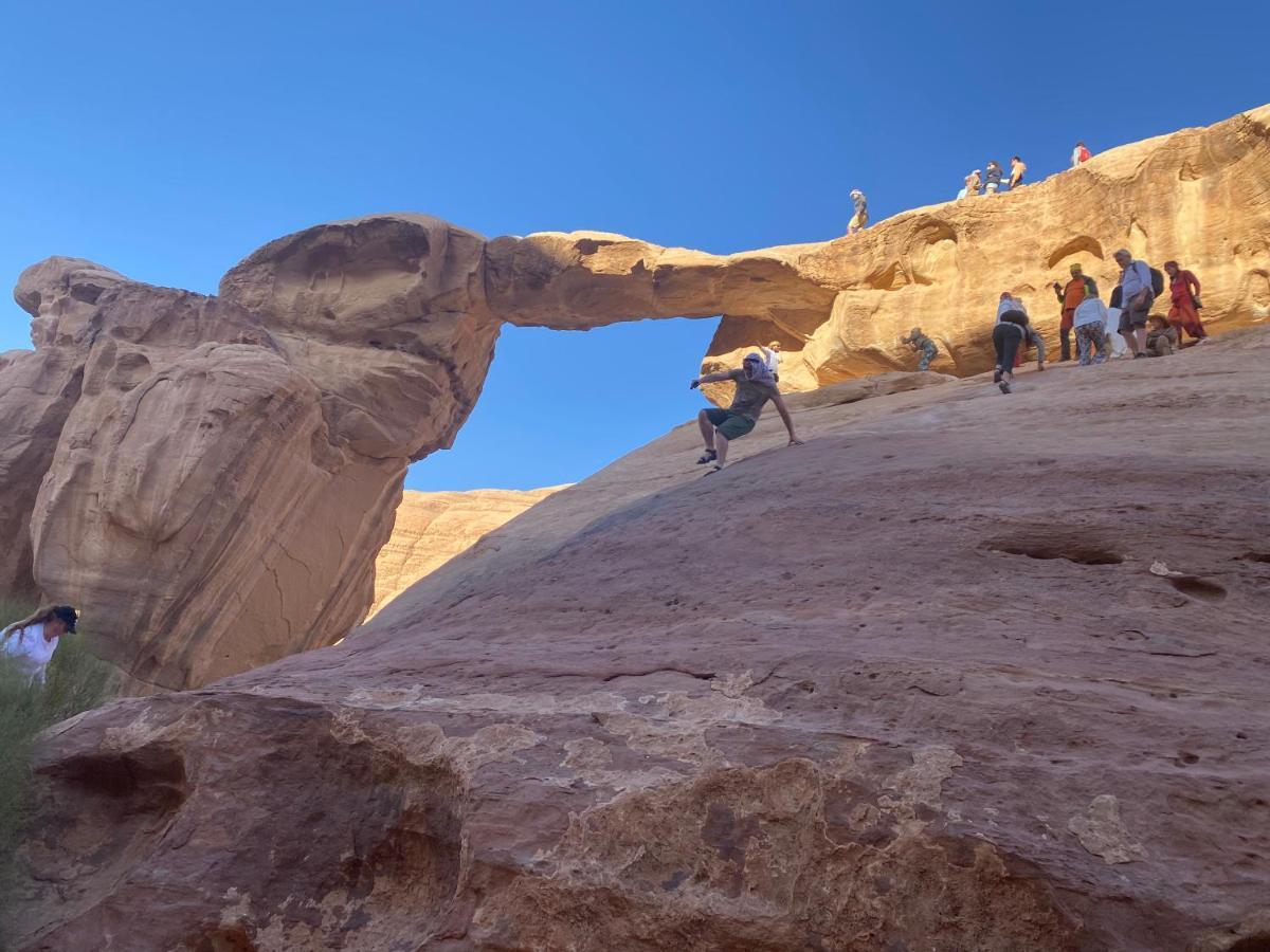 Wadi Rum Hugo Camp Eksteriør billede