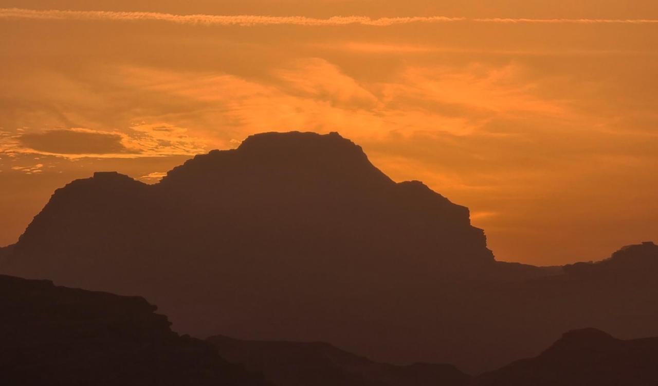 Wadi Rum Hugo Camp Eksteriør billede