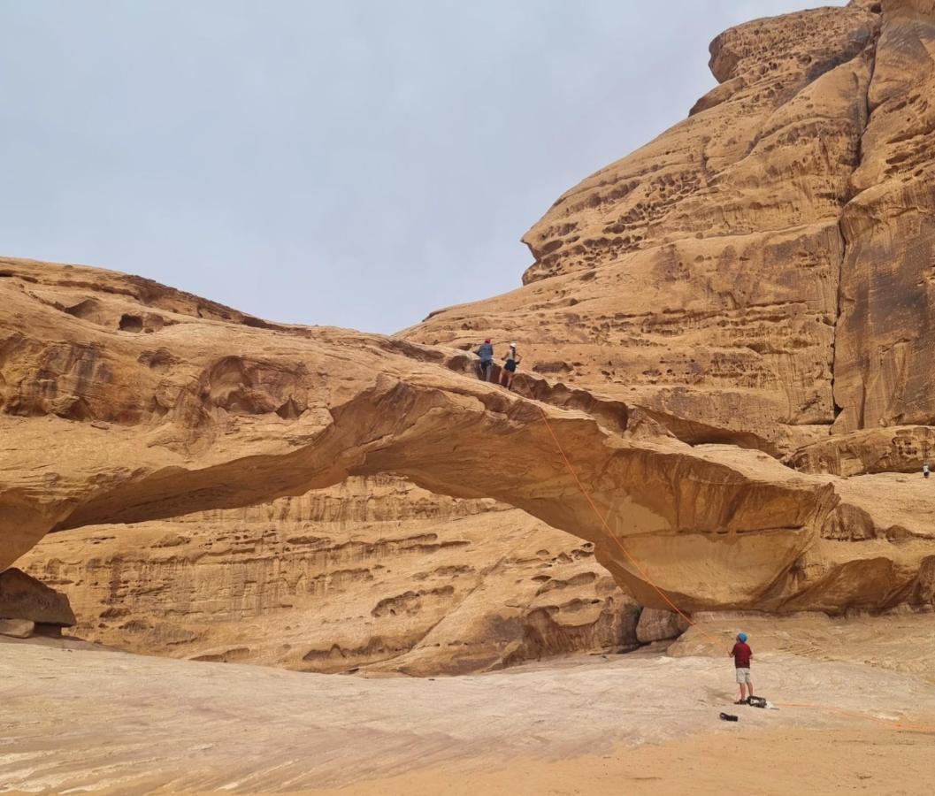 Wadi Rum Hugo Camp Eksteriør billede